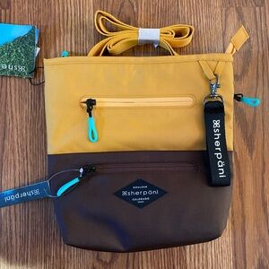 Sherpani Sadie Crossbody Purse